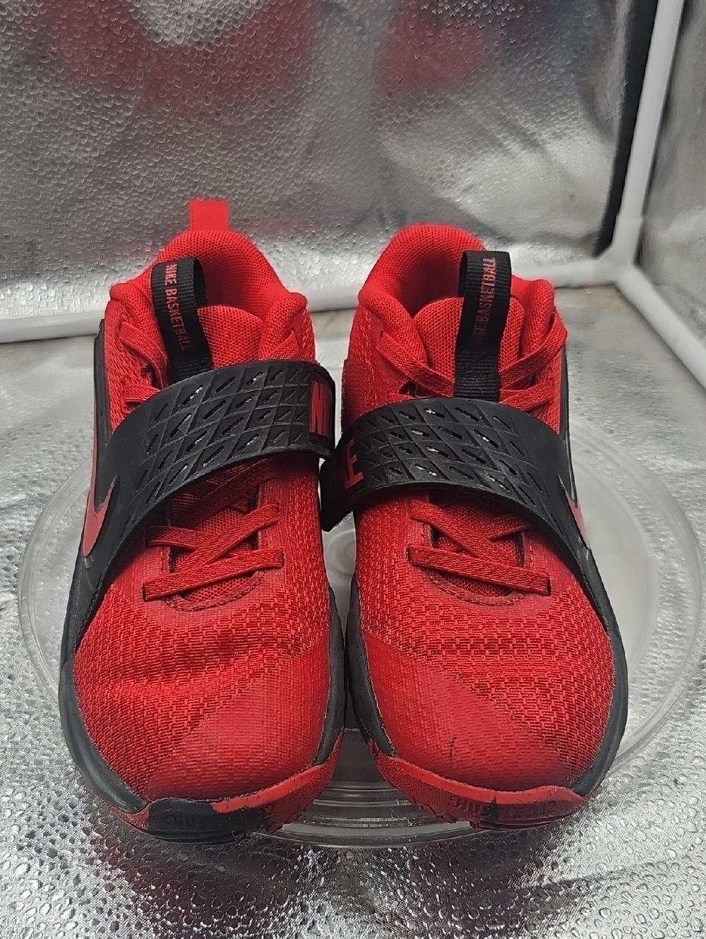 Z Red And Black Nike Shoes Size 1.5y​
